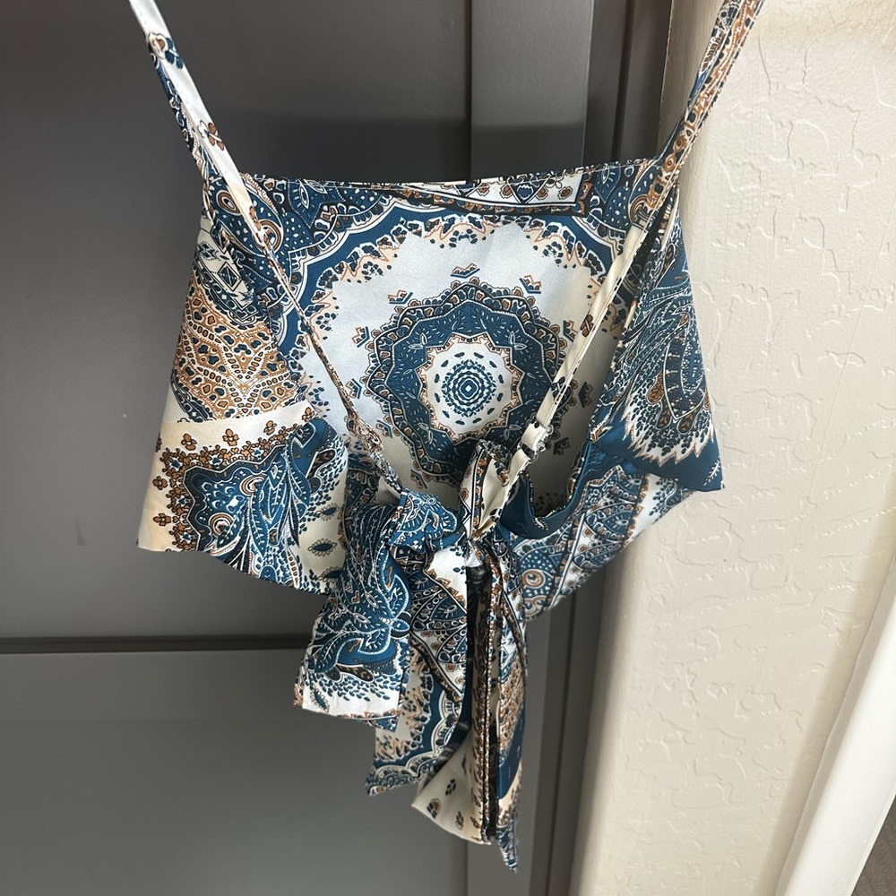 Silky tie back tank / crop top